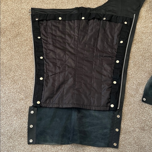 Daniel Smart Motorcycle Chaps - Picture 12 of 14